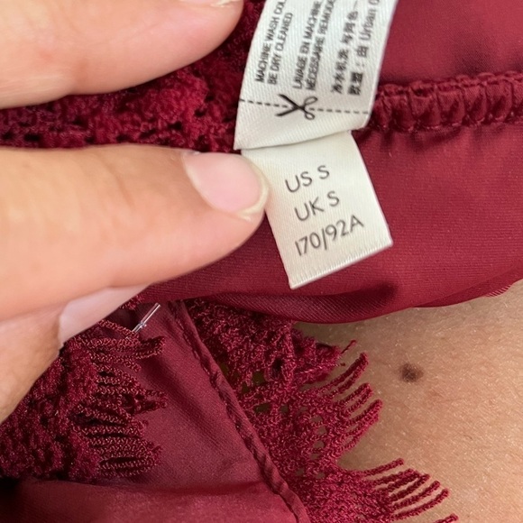 Free People Women's Red Harper Lace Halter Sleeveless Mini Dress - Picture 6 of 8